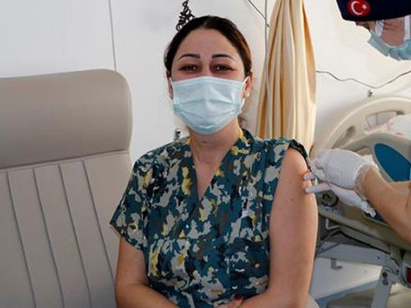 Dünya Türkiye'nin Aşılamadaki Başarısını Konuşuyor