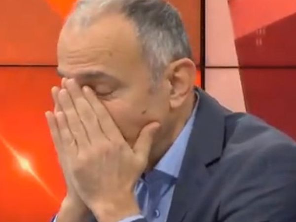 Emin Çapa Canlı Yayında Ölen Kedisi İçin Ağladı!