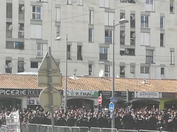 Emmanuel Macron Montpellier Ziyareti Sırasında Protesto Edildi