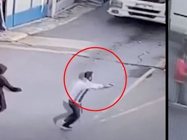 Engelli Sürücü Trafikte Dehşeti Yaşadı
