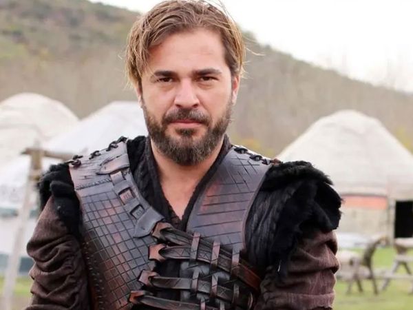 Engin Altan Düzyatan ödül töreni diye gitti kandırıldı