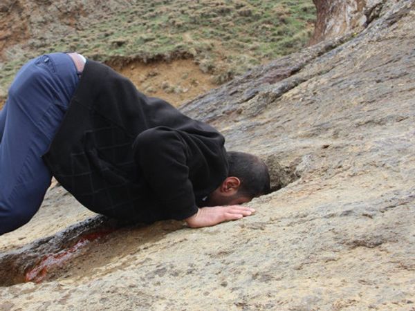 Erzurum'da Şifalı Suyu İçen Böbrek Taşlarından Kurtuluyor