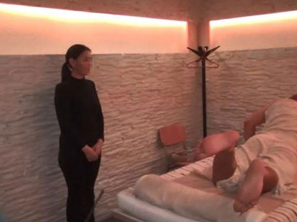 Esenyurt'ta Masaj Salonuna Baskın