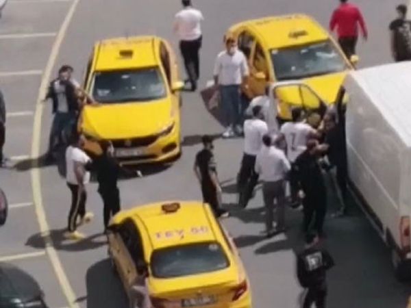 Esenyurt'ta Yol Verme Kavgası Kanlı Bitti