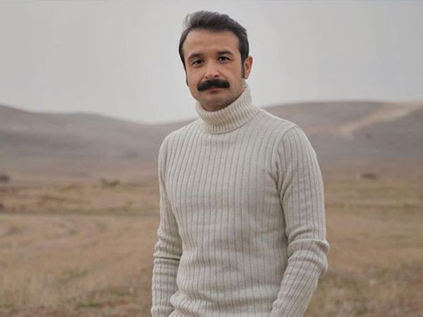 Eser Eyüboğlu, Çocuklarına Saz Çaldı