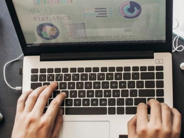 Esin Öğretmenin Online Eğitim Videosu Nagehan Alçı'ya Cevap Oldu!