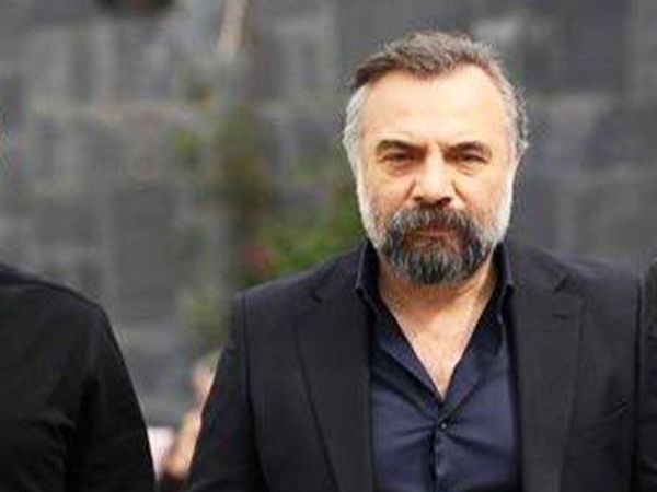 Eşkıya Dünyaya Hükümdar Olmaz Bombayı Koyan Kim?