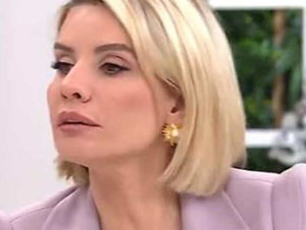 Oğlunun Eşini Öldürdüğünü İtiraf Eden Kadın, Esra Erol'da Bir Bomba Daha Patlattı!