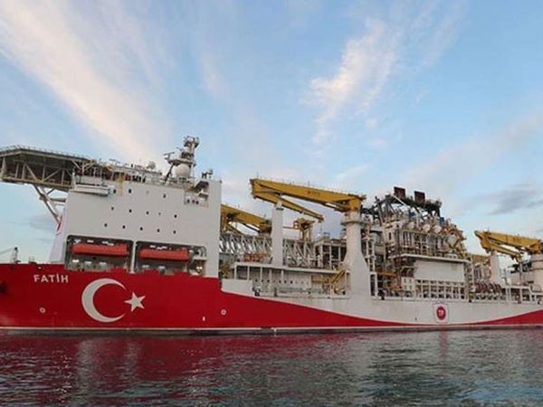 Fatih Sondaj Gemisi Yeni Kuyular İçin Yola Çıktı