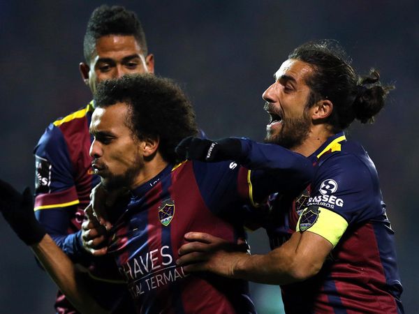 Fenerbahçe Fabio Martins'i İstiyor!