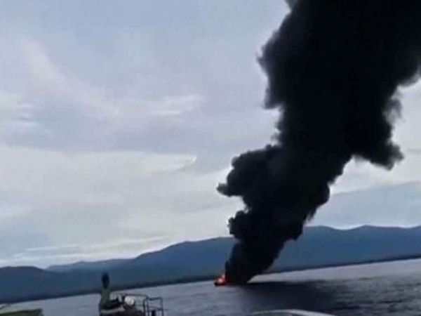 Filipinlerde korkutan feribot yangını: 7 ölü, 23 yaralı var!