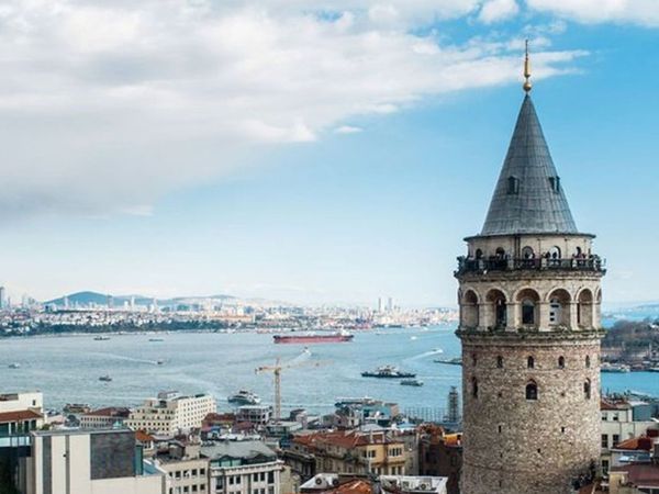 Galata Kulesinde kan donduran anlar
