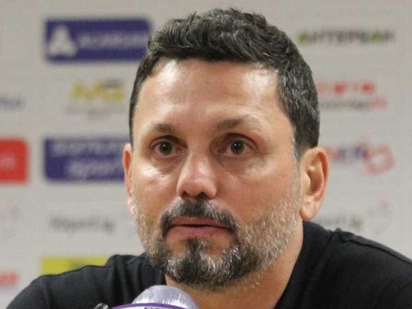 Gaziantep Teknik Direktörü Erol Bulut'tan Hakem Açıklaması!