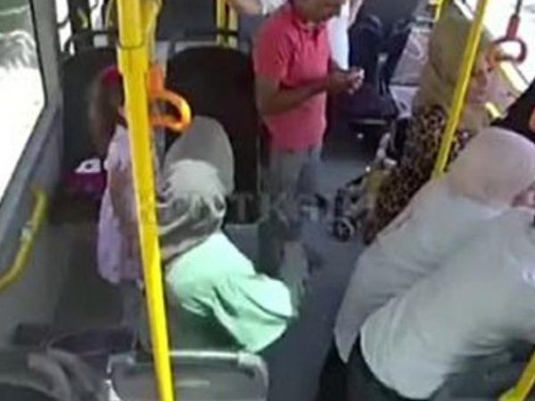 Gaziantep'te otobüs şoförü bayılan kız çocuğunu hastaneye yetiştirdi!