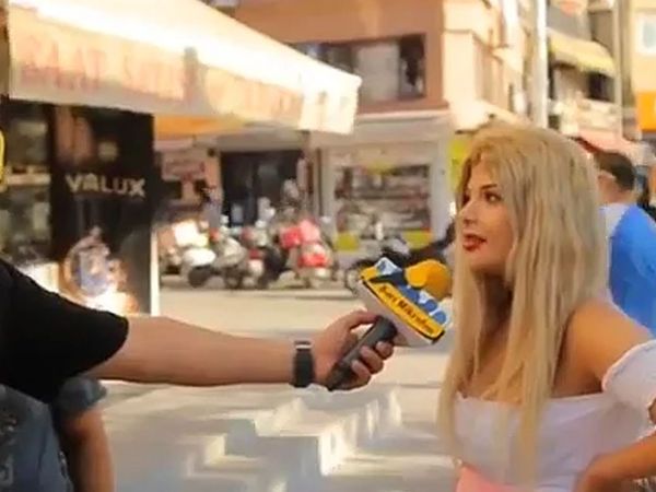 Genç Kadının Kıyafetine Ahlaksız Yorum