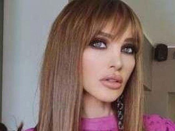 Hande Yener'den Seren Serengil'e Sürpriz