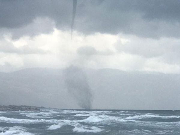 Hatay’da Açıklarında 3 Hortum!