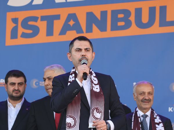 İBB Başkan adayı Kurum, Kartal'da konuştu: ‘‘ 1 Nisan’da algı belediyeciliği bitecek, 5 yıldır yüzü gülmeyen İstanbullu