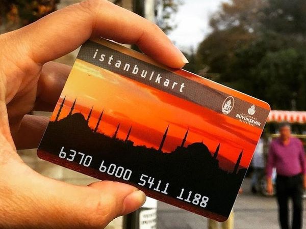 İBB'den tepki çeken karar! İstanbulkart'a yüzde 100 zam geldi!
