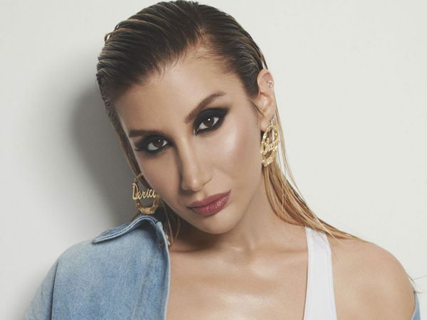 İkinci kez aldatılan İrem Derici daha fazla dayanamadı: Sahnede bir anda kendini bıraktı