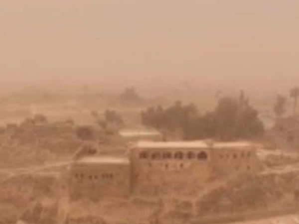 Irak genelinde kum fırtınası devam ediyor! Kerkük şehrini kum fırtınası vurdu: O anlar kameralara yansıdı