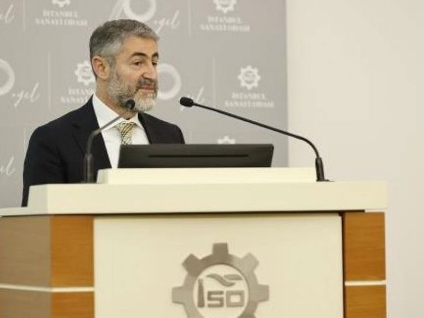 İş insanlarına müjdeli haber veren Nureddin Nebati şaşkınlığını gizleyemedi: Akşam uyuşukluğu herhalde!