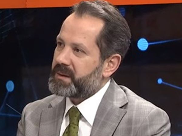 İslam Memiş Uyardı: ABD Büyüme Verisi Belirleyecek