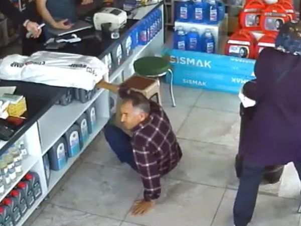 Isparta'da hortum felaketi! Korku dolu anlar saniye saniye kameralara yansıdı