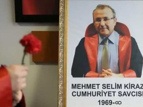 İstanbul Cumhuriyet Savcısı Mehmet Selim Kiraz'ın görev başında şehit olmasının üzerinden 7 yıl geçti