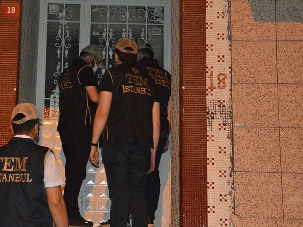 İstanbul Merkezli 17 İlde FETÖ'nün TSK Yapılanmasına Operasyon