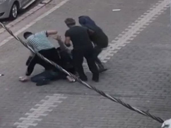İstanbul’da Çocukların Kavgasının Büyümesiyle 2 Genç Linç Edildi