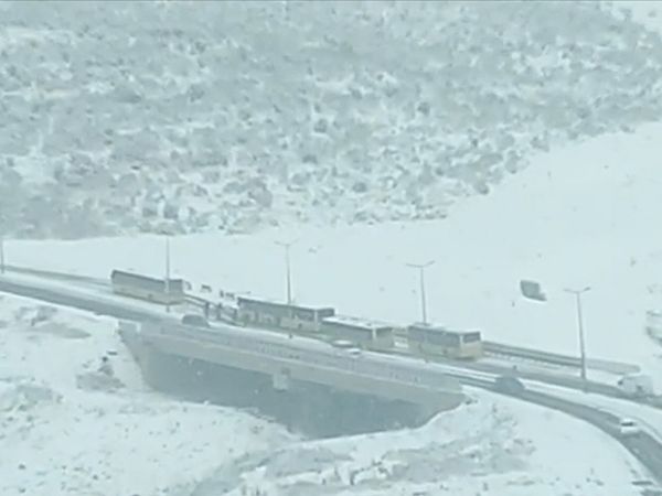 İstanbul'da İETT Otobüsleri Yolda Kaldı!