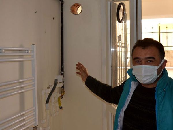 İstanbul'da Kombi Hırsızlığı Kameraya Yansıdı