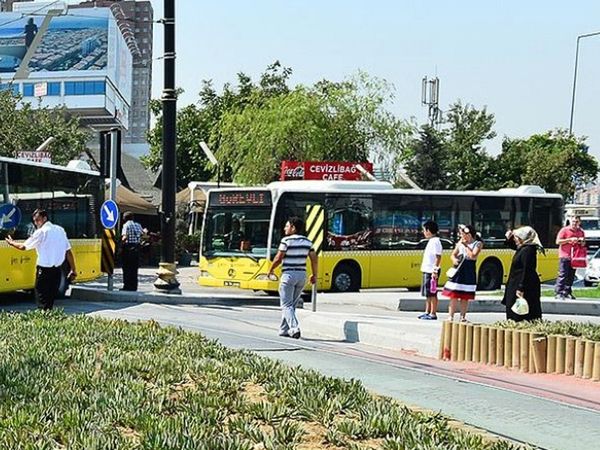 İstanbul'da Otobüste Maske Tartışması