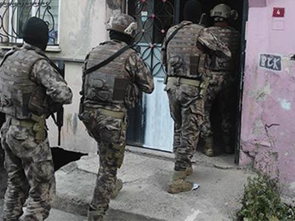 İstanbul'da PKK Operasyonu; '2 Kişi Gözaltına Alındı'