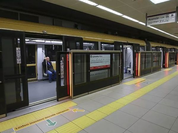 İstanbul'da toplu taşımaya kar düzenlemesi: Marmaray ve metro seferlerinin saatleri uzatıldı!