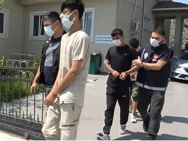 İtalya Hayali Kuran İranlı Çifti Afgan Çetesi Dolandırdı