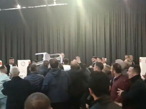 İYİ Parti’de kavga: Yumruklar konuştu