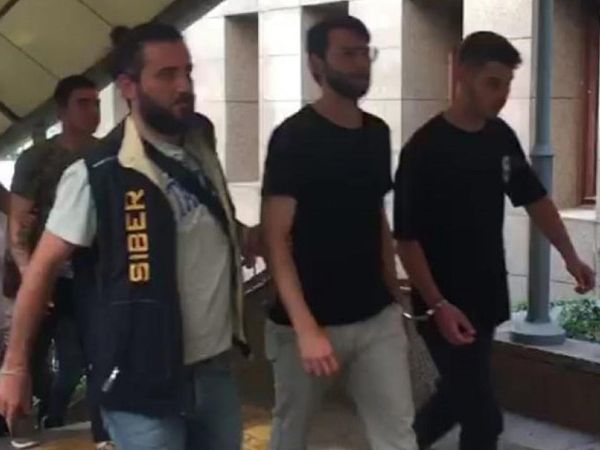 İzmir Merkezli 12 ilde düzenlenen illegal bahis operasyonu düzenlendi! 12 milyon 636 bin 476 TL gelir elde edilmiş!