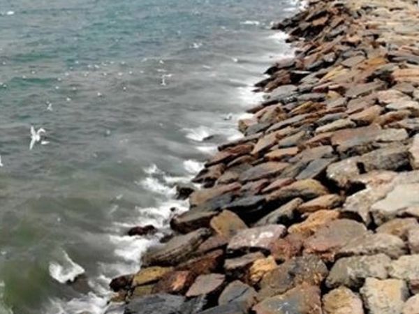 Kadıköyde Atıksu Denize Bırakıldı