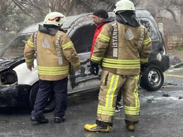 Kadıköy'de Korkutan Yangın