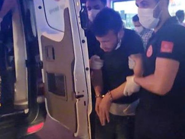 Karakoldan Kaçmak İçin Çıktığı Tuvalet Penceresinden Düştü