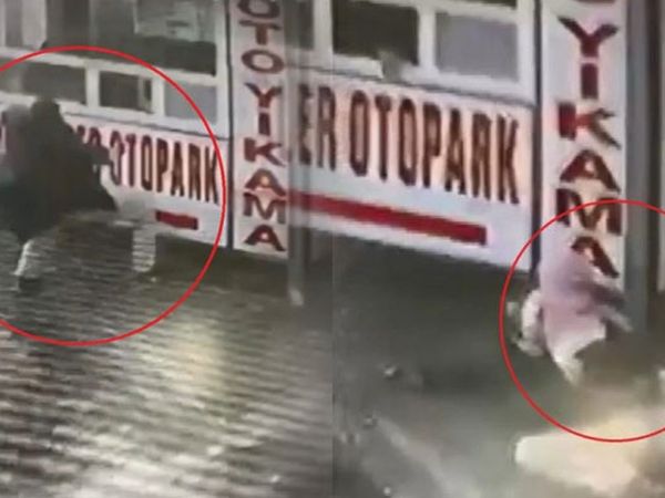 Karda Düşen Babanın Kızını Kurtardığı An Kamerada
