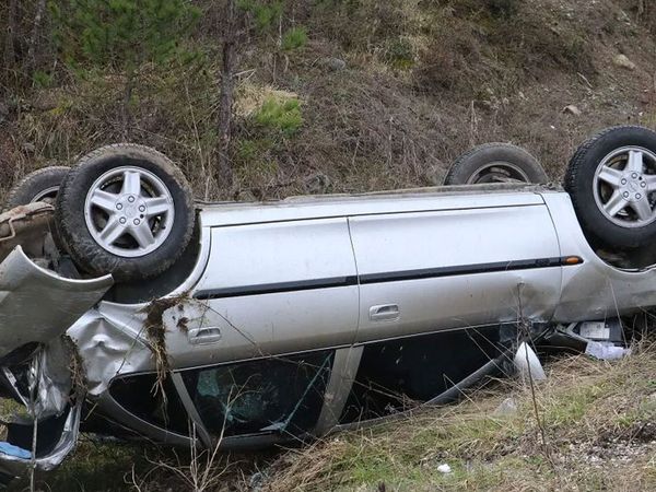 Kastamonu'da bayram ziyaretine giden aile kaza yaptı