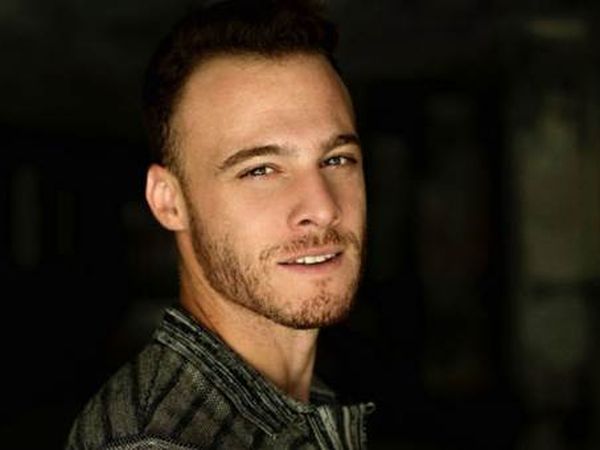 Kerem Bursin’in Eğlenceli Set Halleri