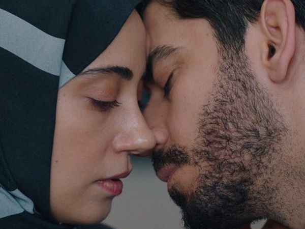 Kızılcık Şerbeti Nursema Umut öpüşme