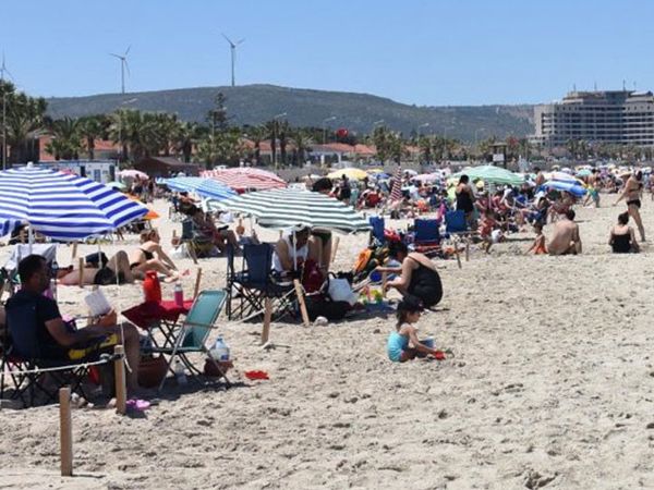 Kurban Bayramı Tatili Öncesi Çeşme’ye Yerli ve Yabancı Turistler Akın Etti