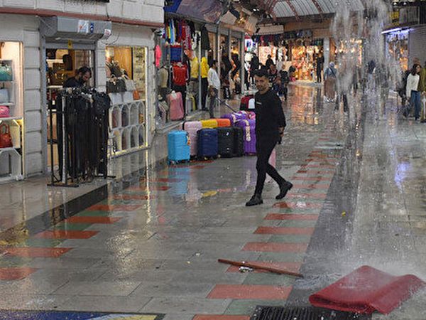 Marmaris'te Sağanak Yağış!