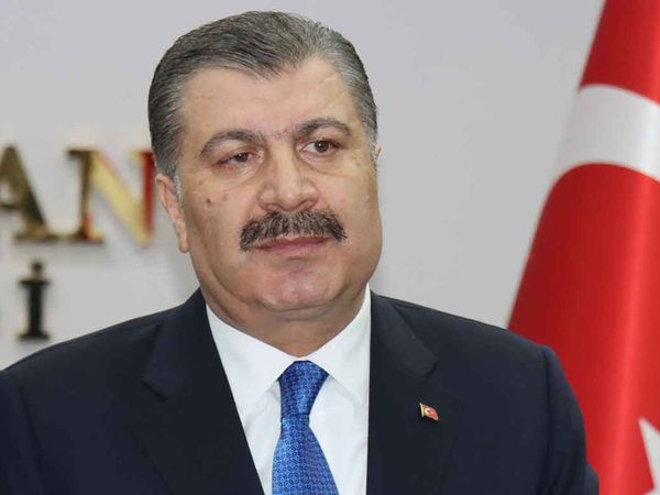 Maske yasağı tamamen kalkıyor mu? Sağlık Bakanı Fahrettin Koca uyardı: Salgın bitiyor, aşıya ihtiyaç yok gibi düşünmemel