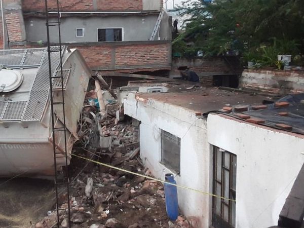 Meksika’da Korkunç Kaza! Yük Treni Raydan Çıktı: Can Kayıpları Var